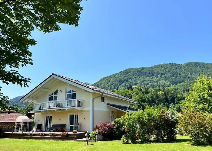 Enzian Im Haus Schmid Grassau (Bavaria)